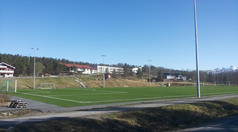 Kunstgressbanen